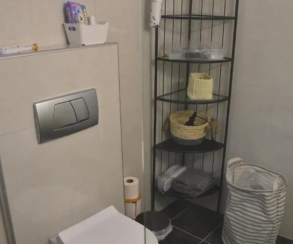 Oceanides Semesterbostad