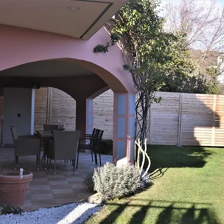 Oceanides Vakantiehuis *